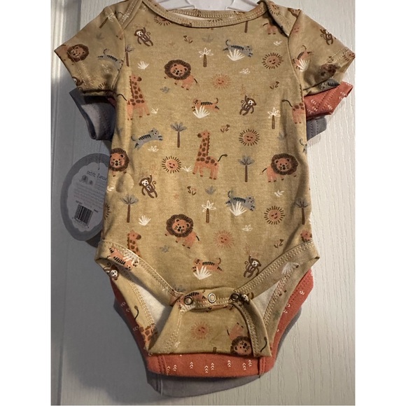 NWT Petite l’amour 3pk onesies set - Picture 3 of 4